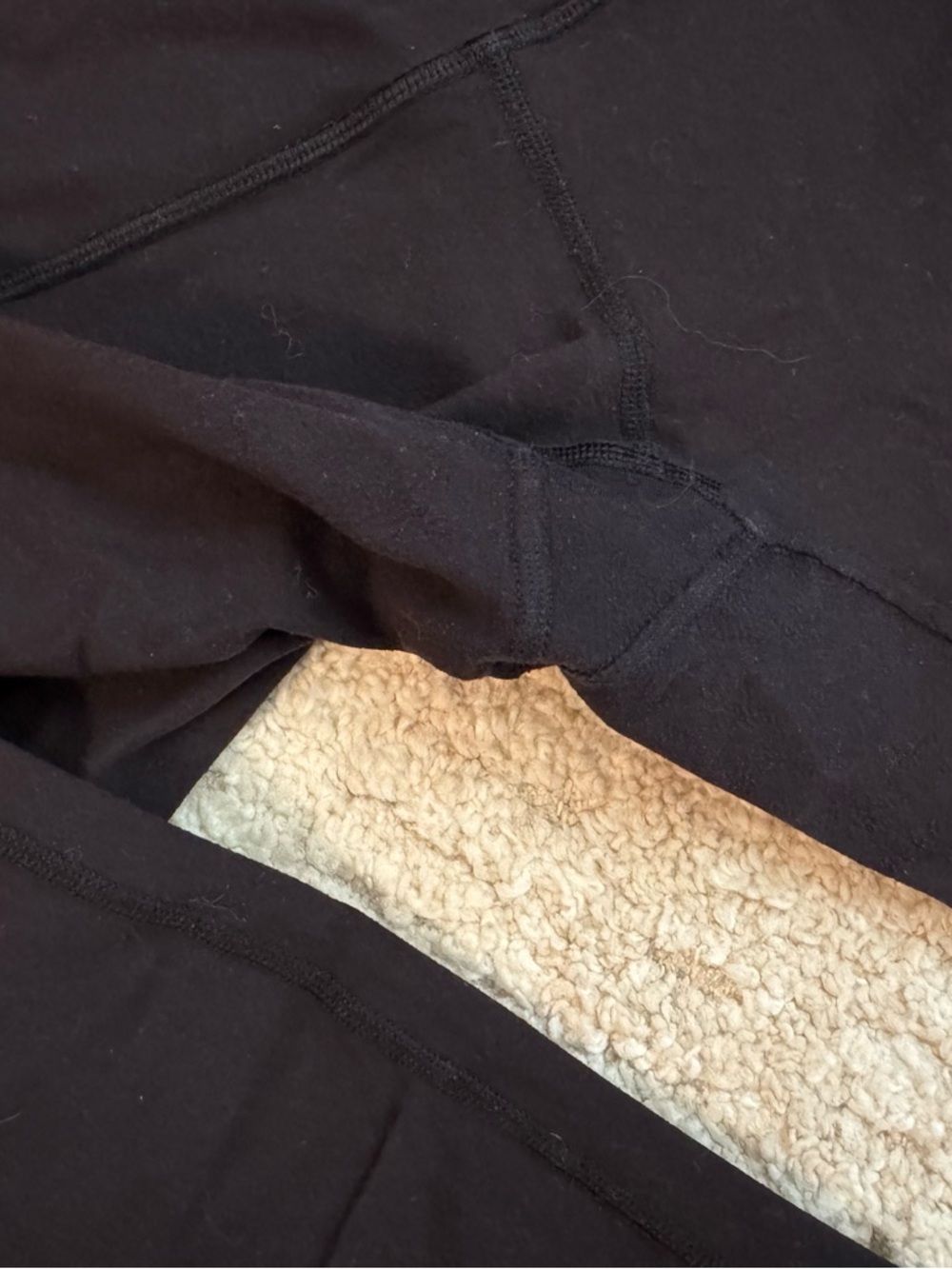 Lululemon solid black long length leggings, size 8 in EUC! - Picture 6 of 7